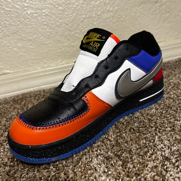 Nike Air Force 1 LowTops NYC Parks men’s size 9.5 Current average price $383 - Picture 8 of 12